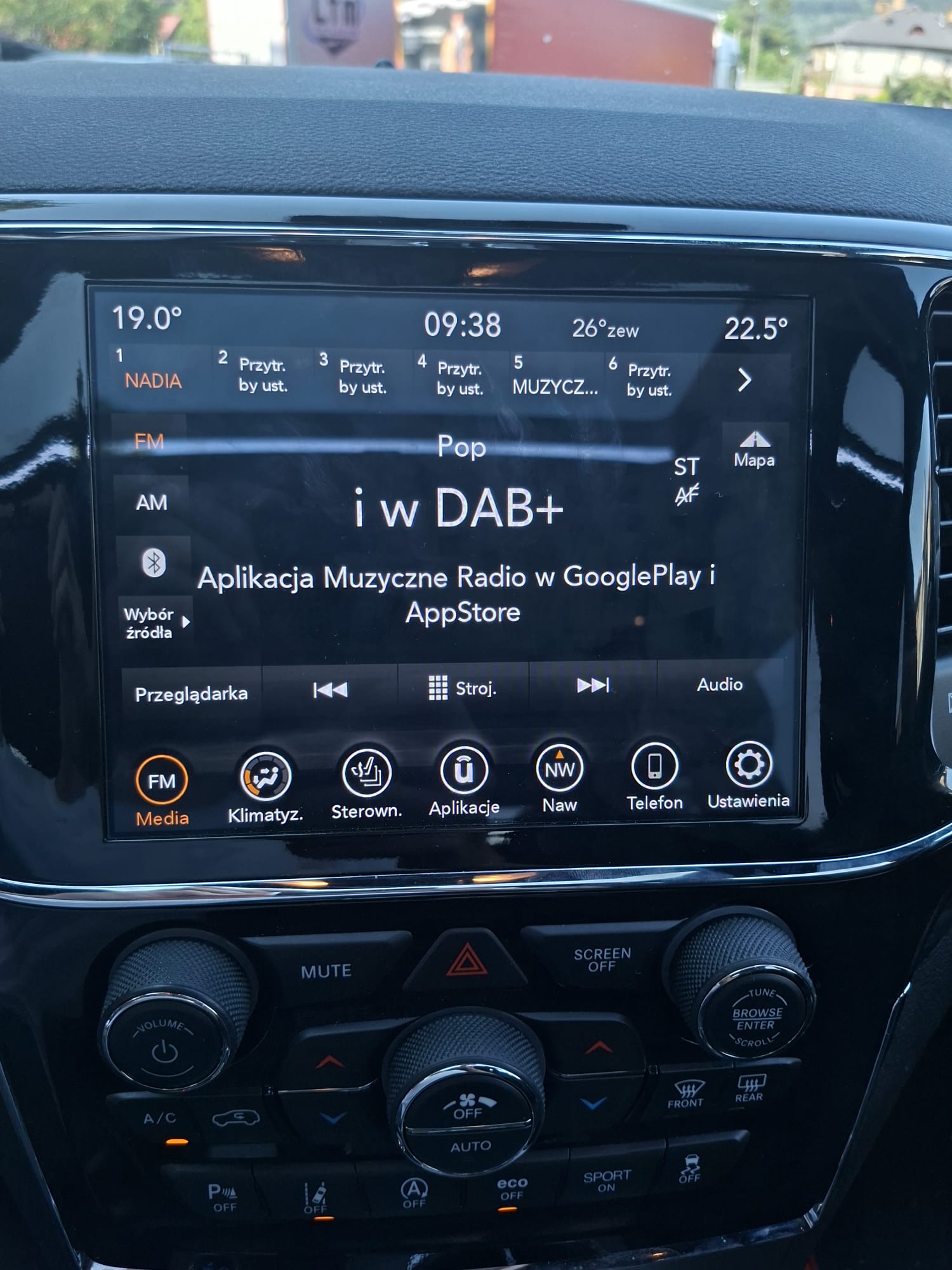 Radio